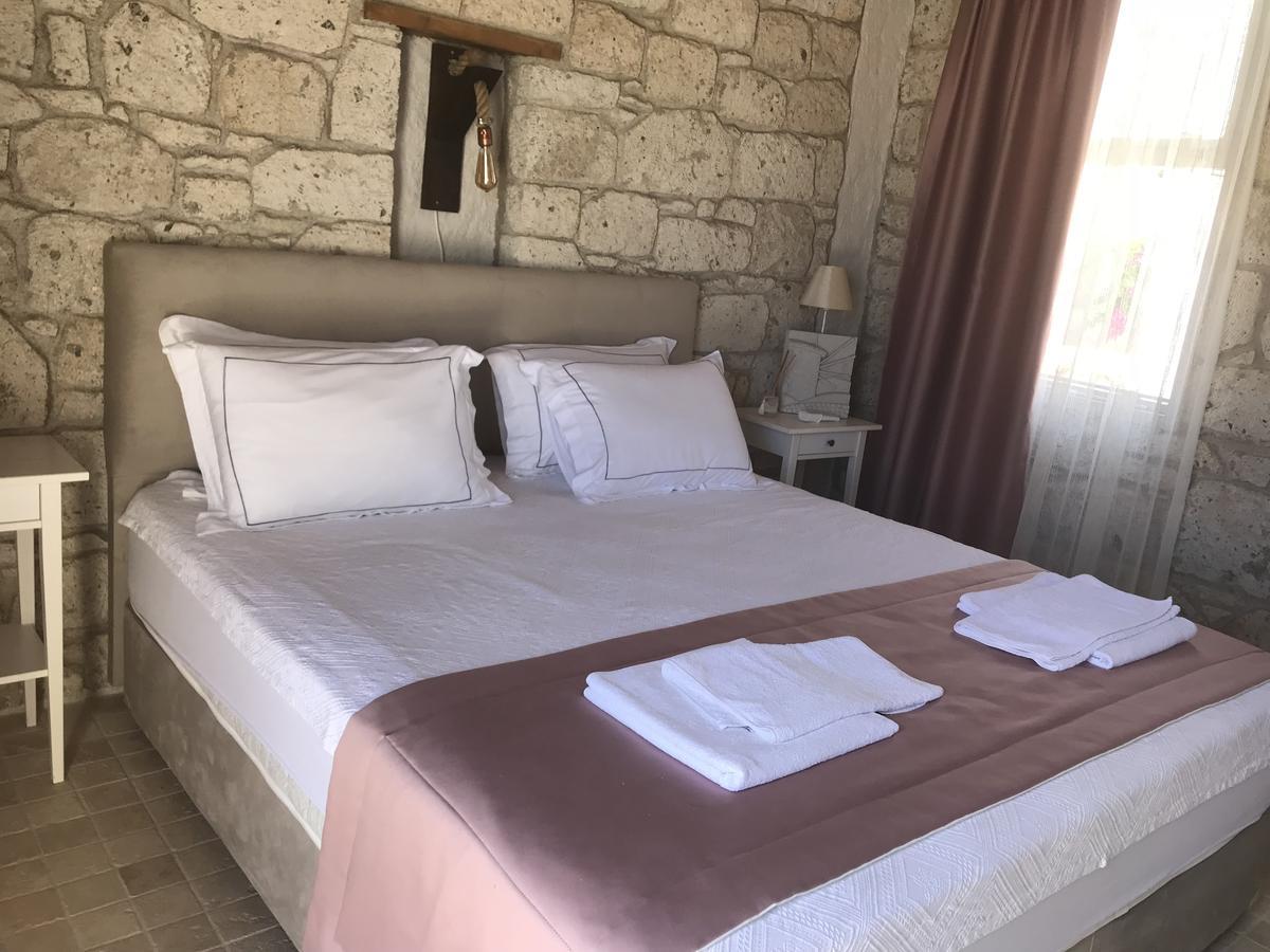 Cona Butik Otel Alacatı Bagian luar foto